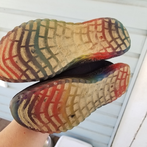 Affinity soft, rainbow gel-sole sneakers, in sz 7.5 by Wanted - Picture 9 of 11